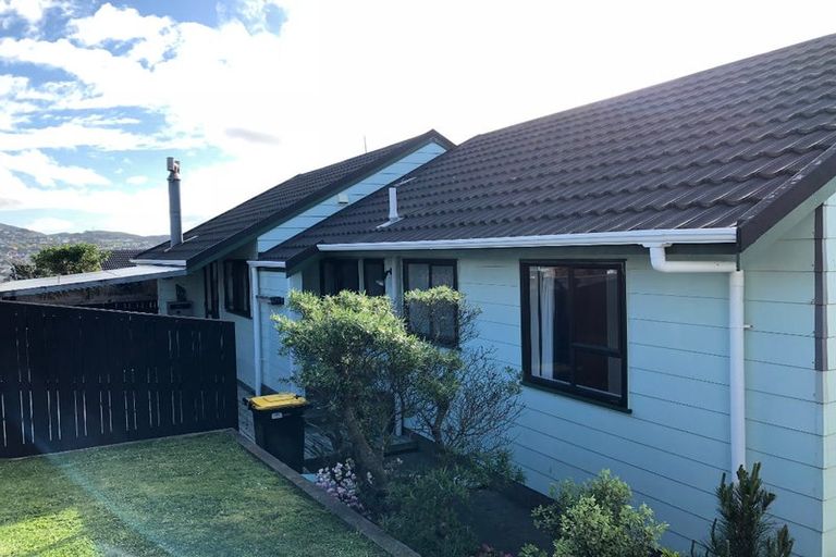 Photo of property in 133 Mark Avenue, Grenada Village, Wellington, 6037