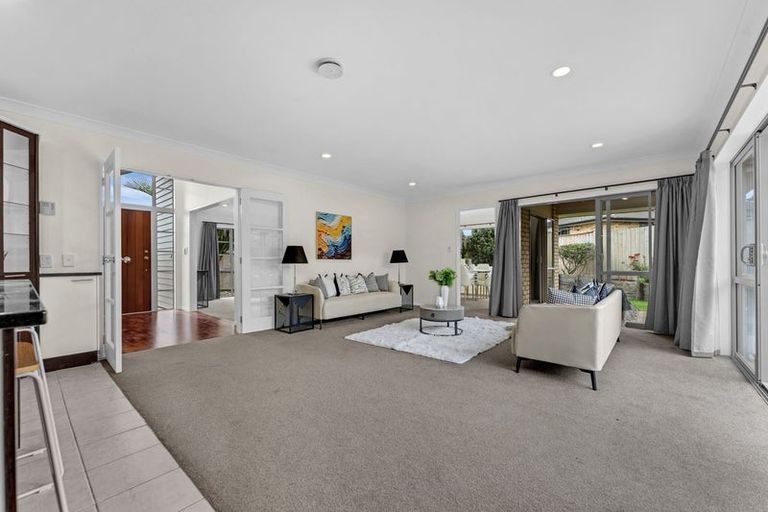 Photo of property in 125 Wayne Francis Drive, Flat Bush, Auckland, 2016