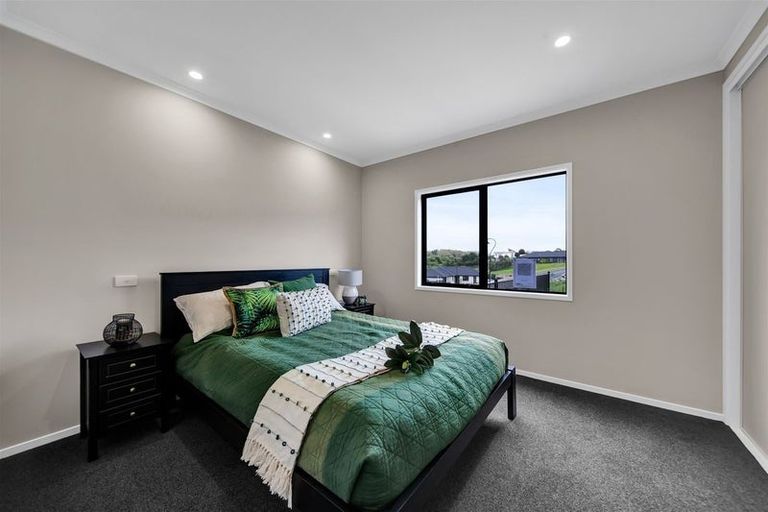 Photo of property in 5 Hinz Lane, Bell Block, New Plymouth, 4312