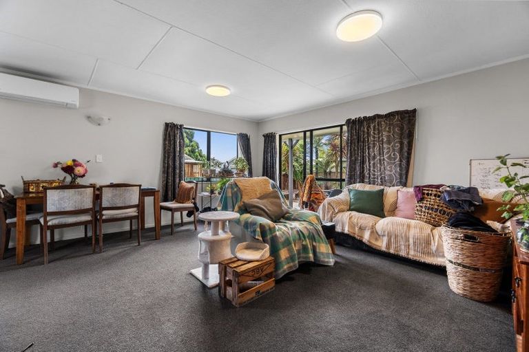 Photo of property in 14 Sunnyside Road, Nawton, Hamilton, 3200