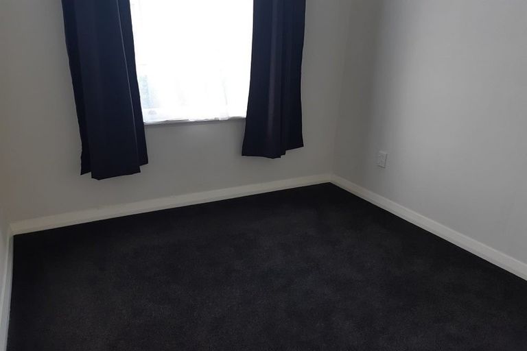 Photo of property in 6 Hayward Street, Featherston, 5710