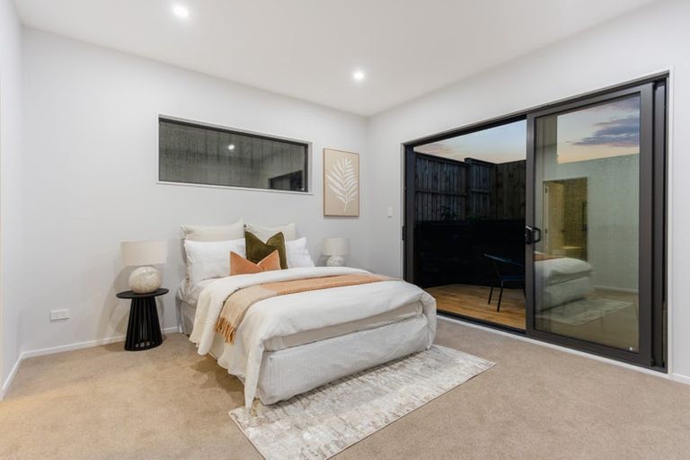 Photo of property in 82 Huanui Drive, Wainui, 0992