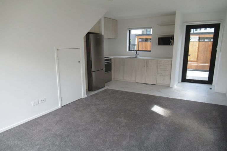 Photo of property in 3/3 Johnston Grove, Taita, Lower Hutt, 5011