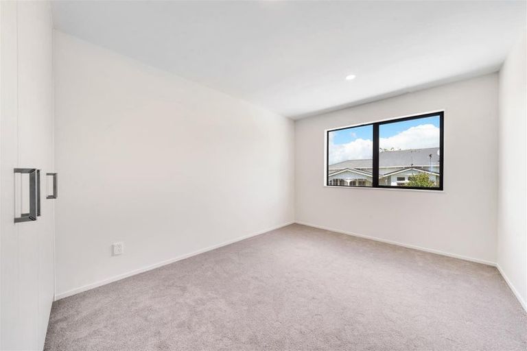 Photo of property in 6/2 Wood Street, Papakura, 2110