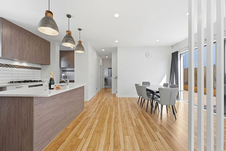 Photo of property in 2/65 Francis Street, Hauraki, Auckland, 0622