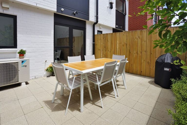 Photo of property in 6/182 London Street, Hamilton Central, Hamilton, 3204