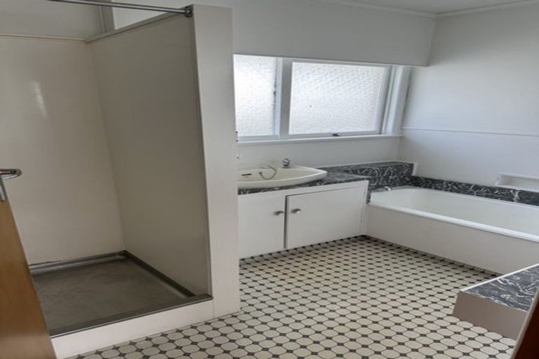 Photo of property in 41 Lake View Road, Takapuna, Auckland, 0622