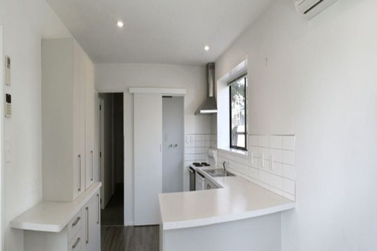 Photo of property in 1/292 Greers Road, Bishopdale, Christchurch, 8053