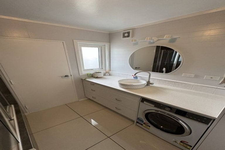 Photo of property in 9 Motueka Street, Ngaio, Wellington, 6035