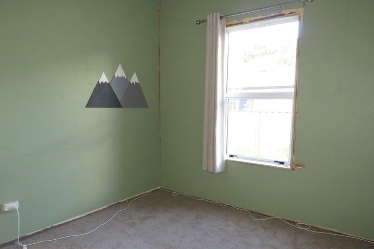 Photo of property in 3 Herald Street, Reefton, 7830