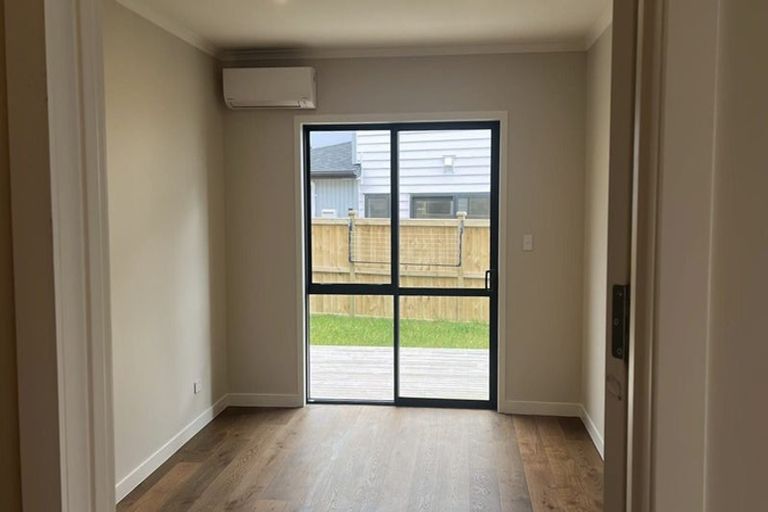 Photo of property in 2 Bendridge Street, Flat Bush, Auckland, 2019