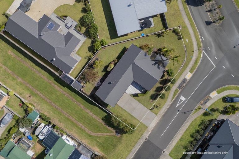 Photo of property in 58 Whitby Avenue, Whitianga, 3510