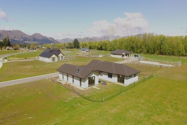Photo of property in 2 Balfour Way, Hanmer Springs, 7334