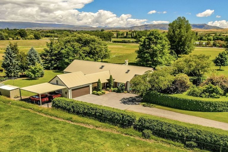 Photo of property in 17 Sheenan Road, Galloway, Alexandra, 9393