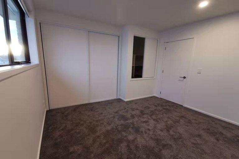 Photo of property in 4/241 Lincoln Road, Addington, Christchurch, 8024