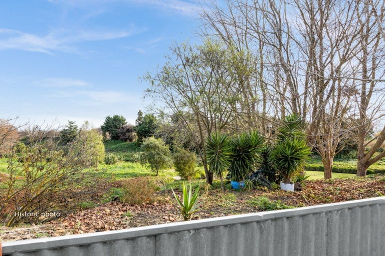 Photo of property in 80 Lipscombe Crescent, Havelock North, 4130