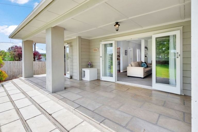 Photo of property in 13 Albert Street, Papakura, 2110