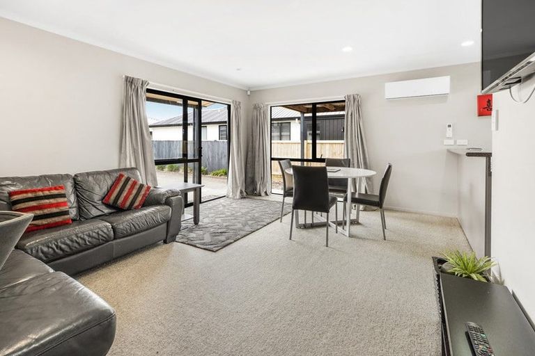 Photo of property in 19 Bolmuir Road, Forest Lake, Hamilton, 3200