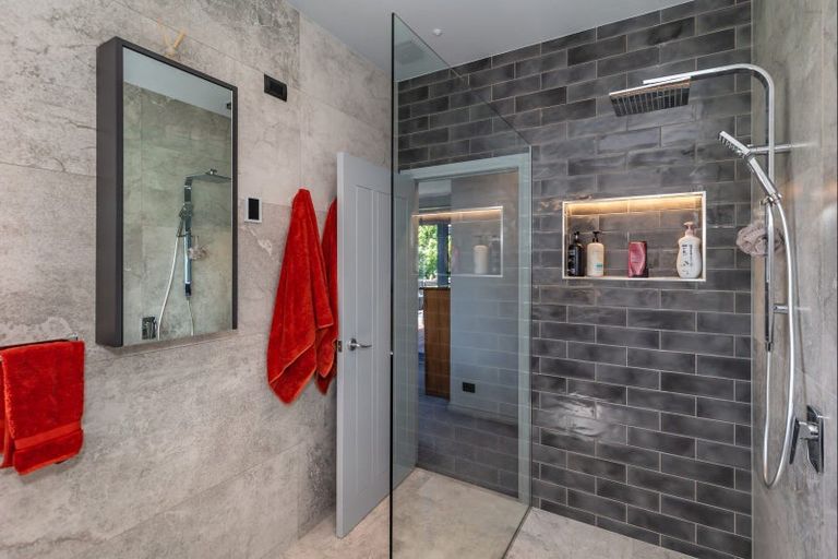 Photo of property in 25 Twin Peaks Grove, Koputaroa, Levin, 5575