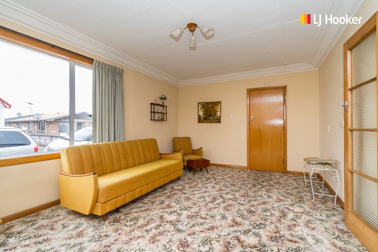 Photo of property in 182 Oxford Street, South Dunedin, Dunedin, 9012