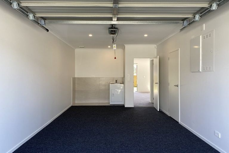 Photo of property in 26 Vincent Mcgrath Crescent, Swanson, Auckland, 0614