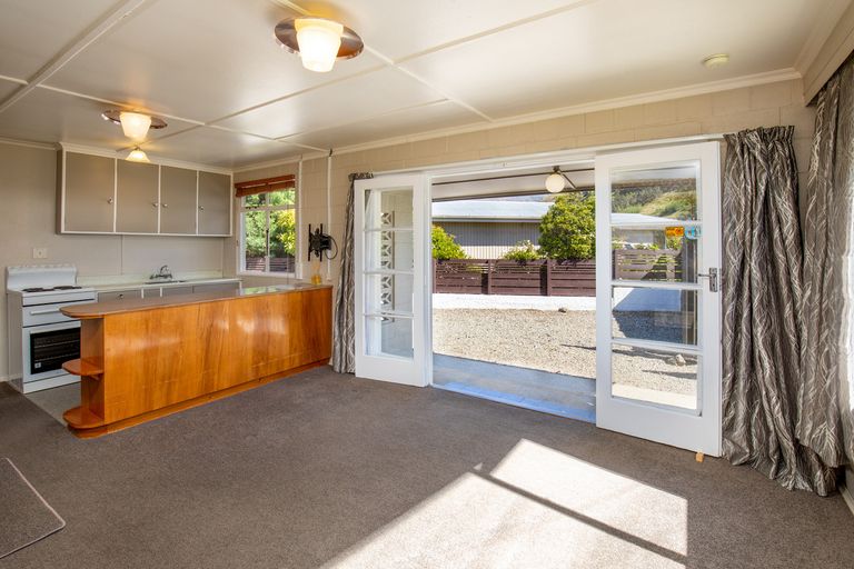 Photo of property in 73 Shields Street, Clyde, 9330