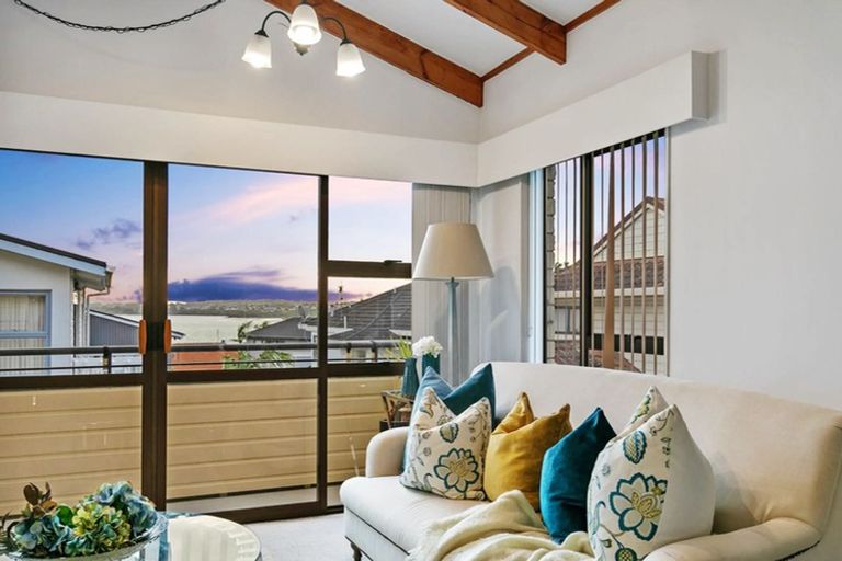 Photo of property in 4/119 Bucklands Beach Road, Bucklands Beach, Auckland, 2012