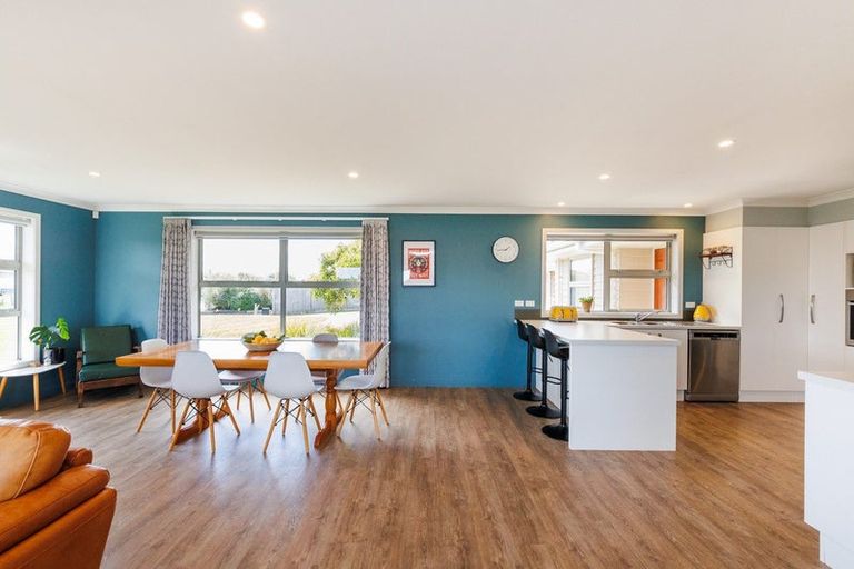Photo of property in 98 Mount Taylor Drive, Feilding, 4775