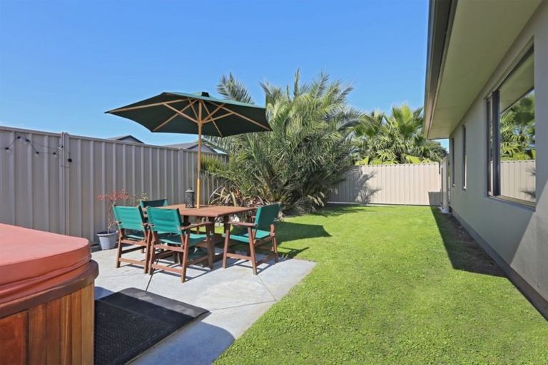 Photo of property in 14a Arbuckle Road, Frimley, Hastings, 4120