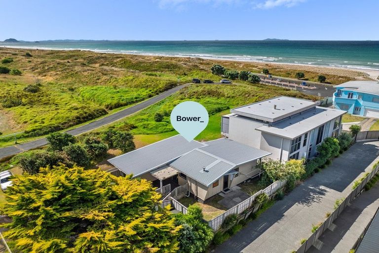 Photo of property in 1009 Papamoa Beach Road, Papamoa Beach, Papamoa, 3118
