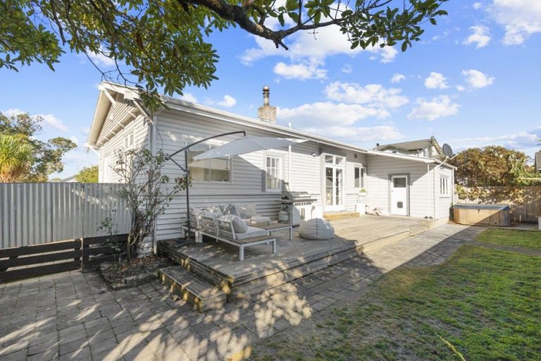 Photo of property in 140 Renall Street, Masterton, 5810