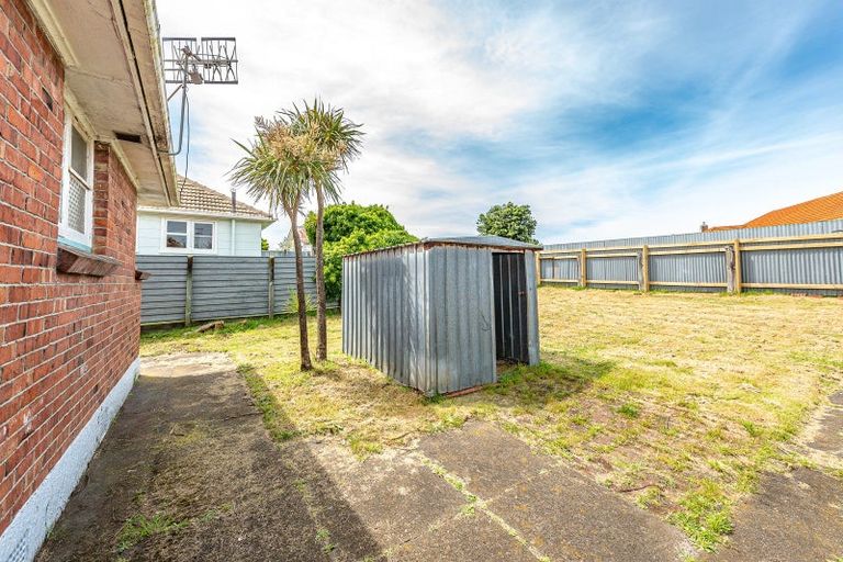 Photo of property in 25 Harper Street, Gonville, Whanganui, 4501