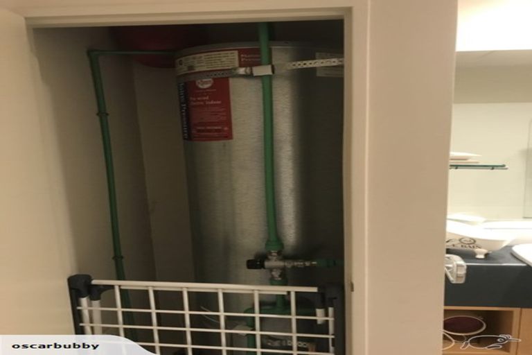 Photo of property in Kate Sheppard Apartments, 42 Molesworth Street, Thorndon, Wellington, 6011