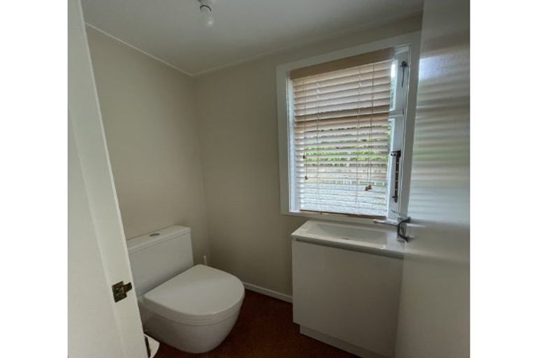 Photo of property in 4 Ruru Avenue, Saint Leonards, Dunedin, 9022