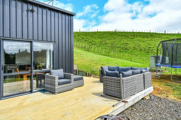 Photo of property in 68 Old Coach Way, Ramarama, Drury, 2579