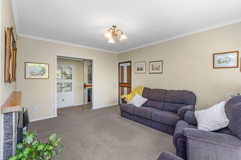 Photo of property in 31 Fovant Street, Russley, Christchurch, 8042