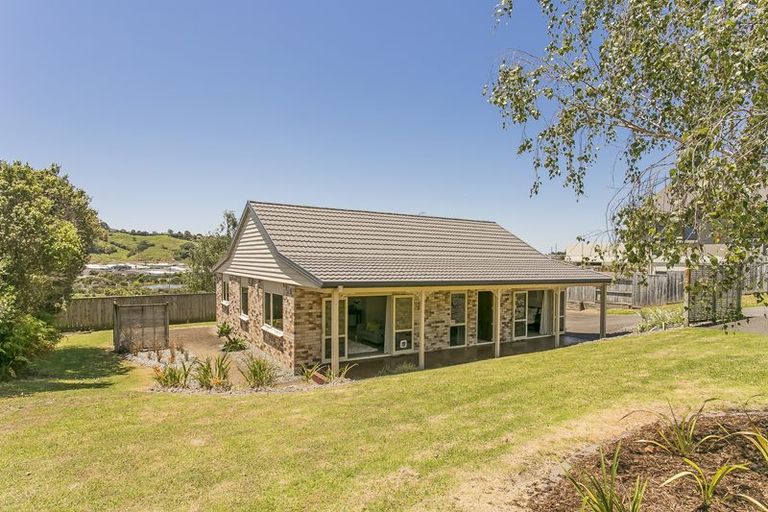 Photo of property in 35 Brodie Place, Bethlehem, Tauranga, 3110