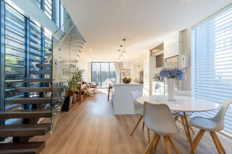 Photo of property in 137 Peterborough Street, Christchurch Central, Christchurch, 8013