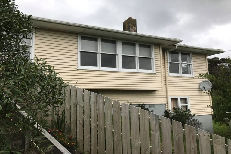 Photo of property in 36 Downes Street, Titahi Bay, Porirua, 5022