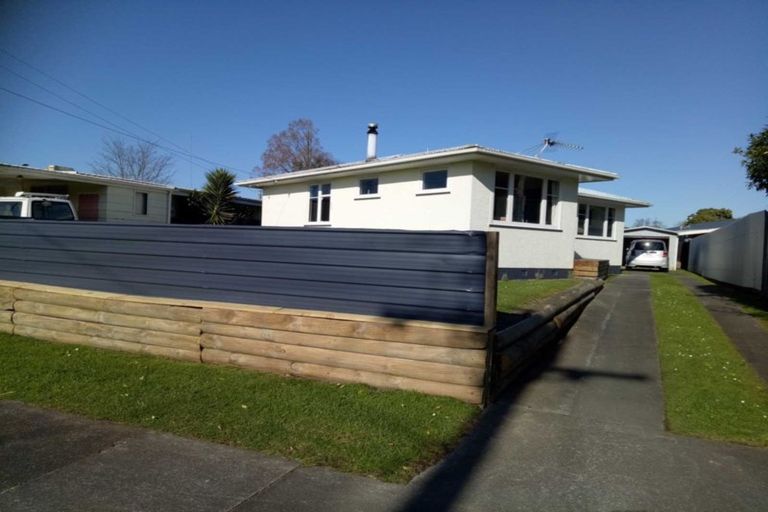 Photo of property in 29 Camellia Avenue, Aramoho, Whanganui, 4500