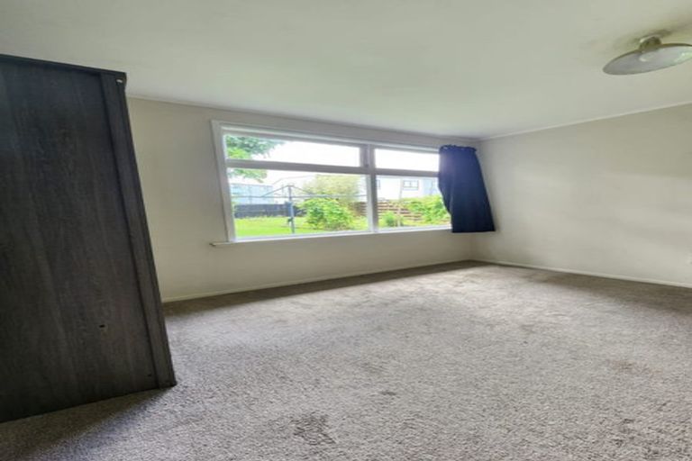 Photo of property in 63 Orchard Street, Avondale, Auckland, 1026