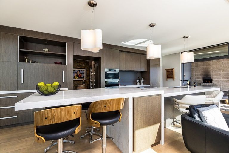 Photo of property in 4 Marina View, Waikawa, Picton, 7281