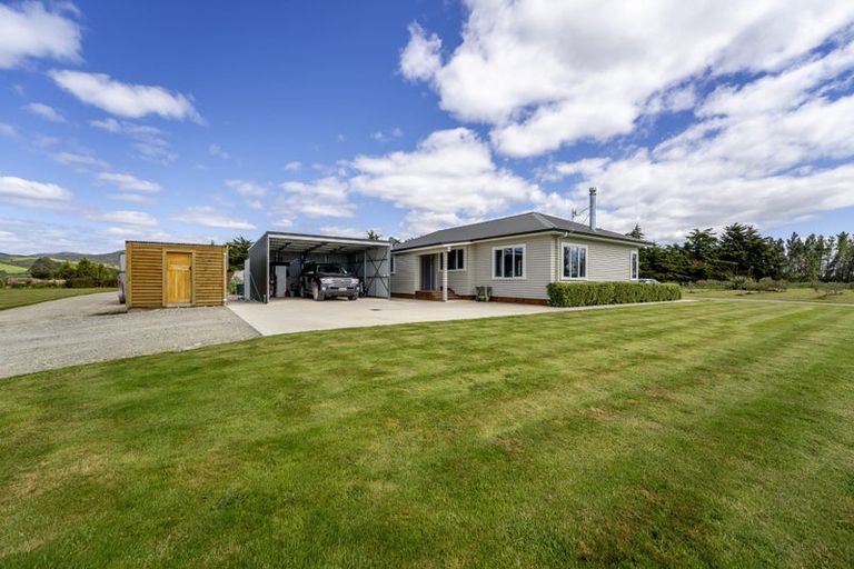 Photo of property in 39 Easons Road, Hampden, 9410