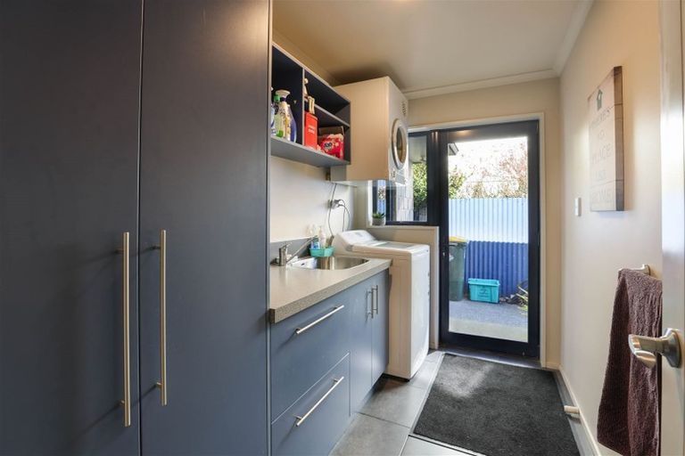 Photo of property in 22 Anne Street, Tinwald, Ashburton, 7700