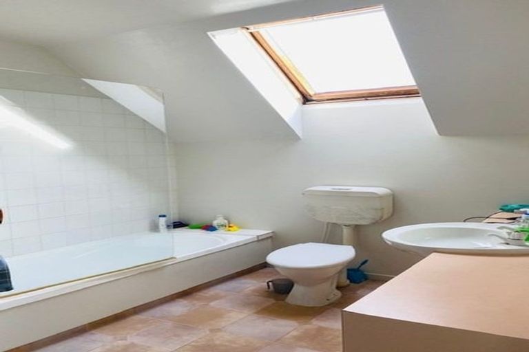 Photo of property in 1/455 Barbadoes Street, Edgeware, Christchurch, 8013