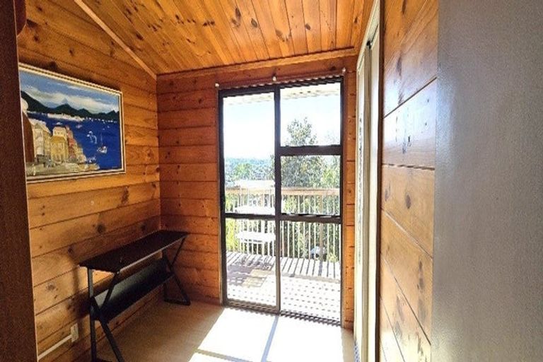 Photo of property in 181 Browns Bay Road, Browns Bay, Auckland, 0630