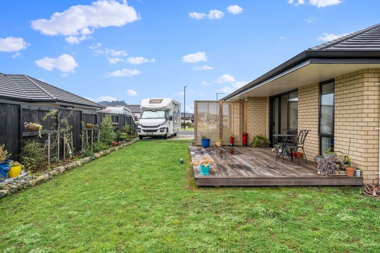 Photo of property in 36 Kitemaunga Avenue, One Tree Point, 0118