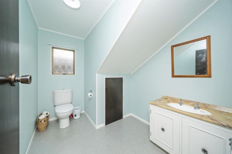 Photo of property in 8 Matai Place, Hawera, 4610