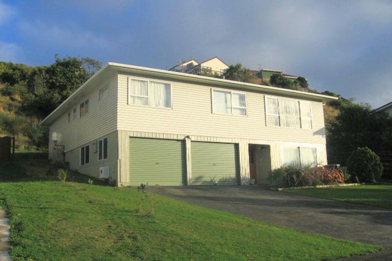 Photo of property in 68 Fyvie Avenue, Tawa, Wellington, 5028