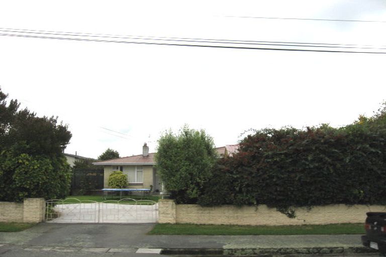 Photo of property in 11a Grassmere Street, Papanui, Christchurch, 8052